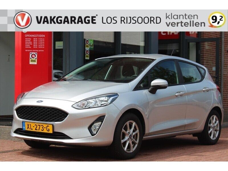 Grijs Gebruikt 2018 Ford Fiesta Trend Hatchback | € 8.990 (Goede deal) - Afbeelding 1/4