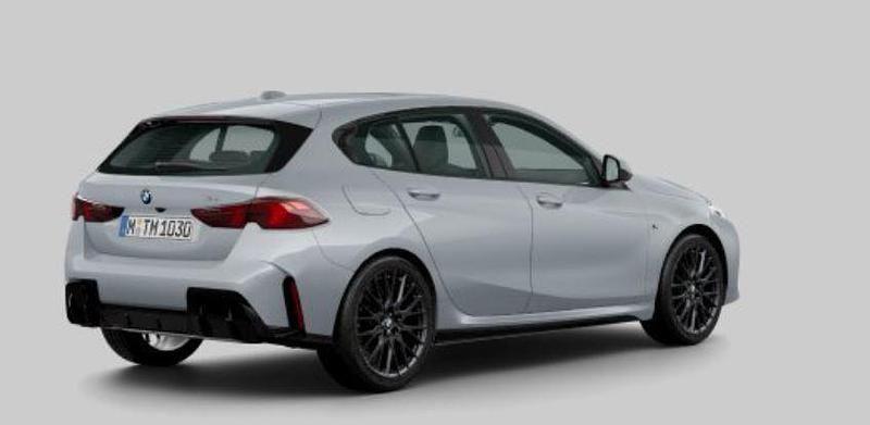 Occasion BMW 120 M Sport 2025 Grijs (metallic) Hatchback