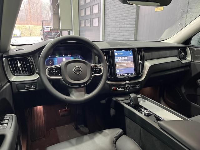 Occasion Volvo XC60 Plus 253 PK (186 kW) 2024 Wit SUV