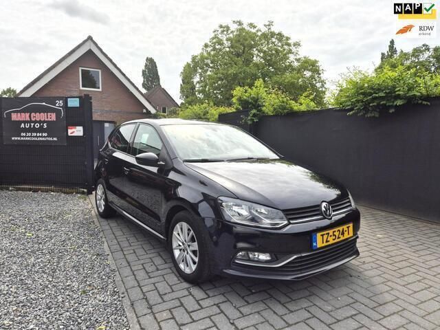 Zwart Gebruikt 2015 VW Polo Highline Hatchback | € 5.499 (Goede deal) - Afbeelding 1/4