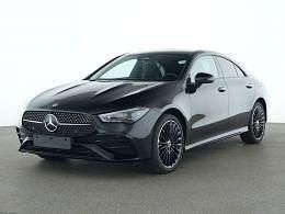Donker nachtzwart Gebruikt 2024 Mercedes 250 AMG Sedan | € 40.945 (Eerlijke prijs) - Afbeelding 1/4