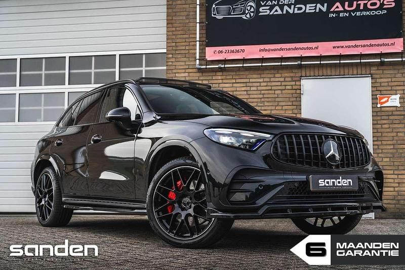 Zwart Gebruikt 2023 Mercedes GLC400d AMG line SUV | € 69.900 (Goede deal) - Afbeelding 1/4