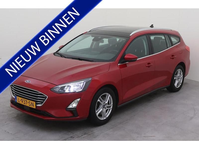 Rood Gebruikt 2021 Ford Focus Business Edition Stationwagen | € 18.500 (Eerlijke prijs) - Afbeelding 1/4