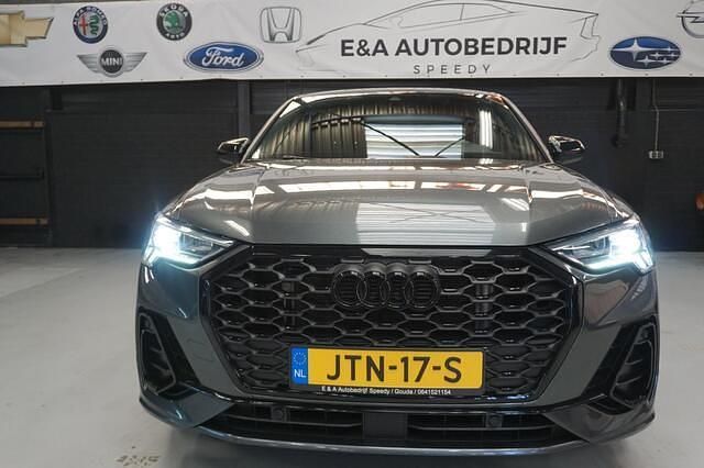 Grijs Occasion 2021 Audi Q3 Sportback S-Line SUV | € 29.995 (Super prijs) - Afbeelding 1/4