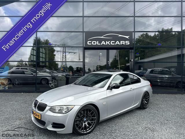 Grijs Gebruikt 2011 BMW 335 Executive Coupé | € 23.950 - Afbeelding 1/4