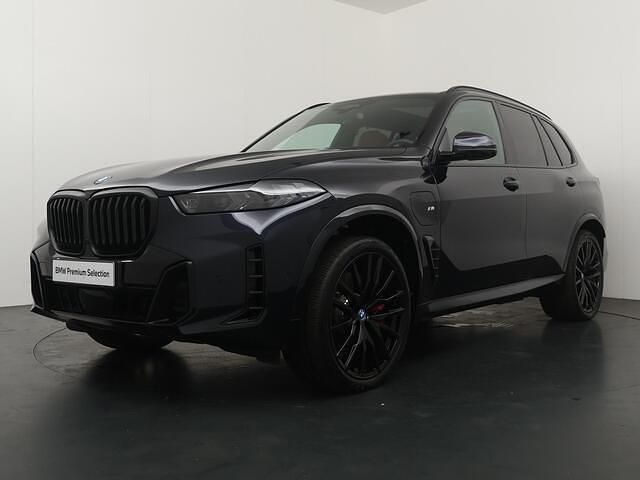 Zwart Occasion 2025 BMW X5 M Sport SUV | € 102.900 (Duur) - Afbeelding 1/4