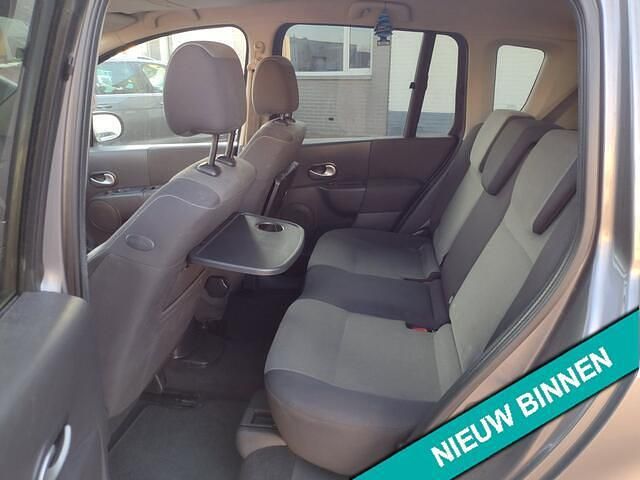 Occasion Renault Modus Dynamique 101 PK (74 kW) 2008 Grijs MPV