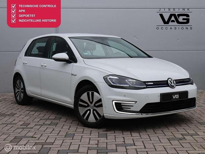 Wit Gebruikt 2020 VW e-Golf Hatchback | € 11.899 (Eerlijke prijs) - Afbeelding 1/4