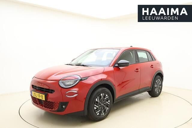 Rood Nieuw 2025 Fiat 600E Red SUV | € 25.950 (Super prijs) - Afbeelding 1/4