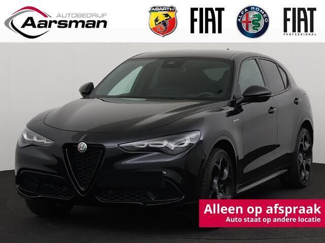 Zwart Gebruikt 2024 Alfa Romeo Stelvio Veloce SUV | € 59.950 - Afbeelding 1/4