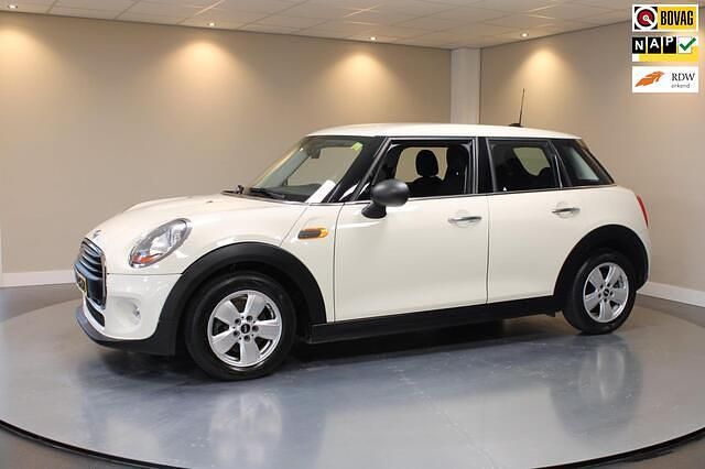 Occasion Mini ONE Business 102 PK (75 kW) 2015 Wit Hatchback