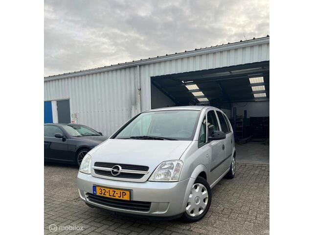 Grijs Gebruikt 2003 Opel Meriva MPV | € 1.399 (Iets duurder) - Afbeelding 1/4