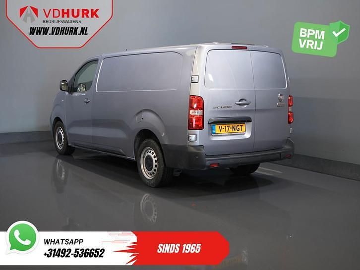 Occasion Opel Vivaro 145 PK (106 kW) 2023 Zilver MPV