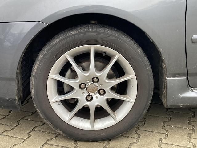 Occasion Toyota Corolla Anniversary 110 PK (80 kW) 2006 Grijs Hatchback