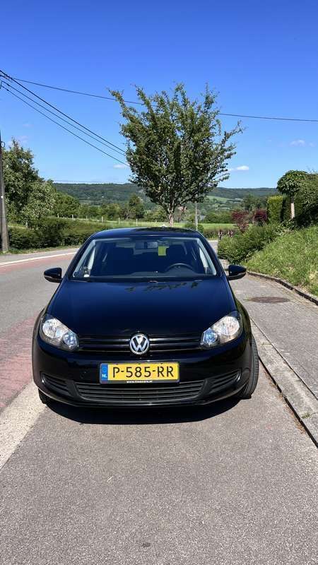 Gebruikt 2009 VW Golf VI Comfortline Sedan | € 7.000 (Iets duurder) - Afbeelding 1/4