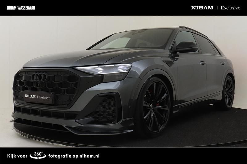 Grijs Nieuw 2025 Audi Q8 Competition SUV | € 134.890 - Afbeelding 1/4