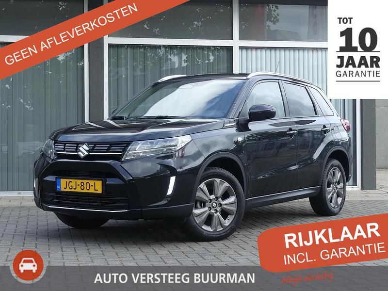 Zwart Occasion 2025 Suzuki Vitara Style SUV | € 25.850 (Eerlijke prijs) - Afbeelding 1/4