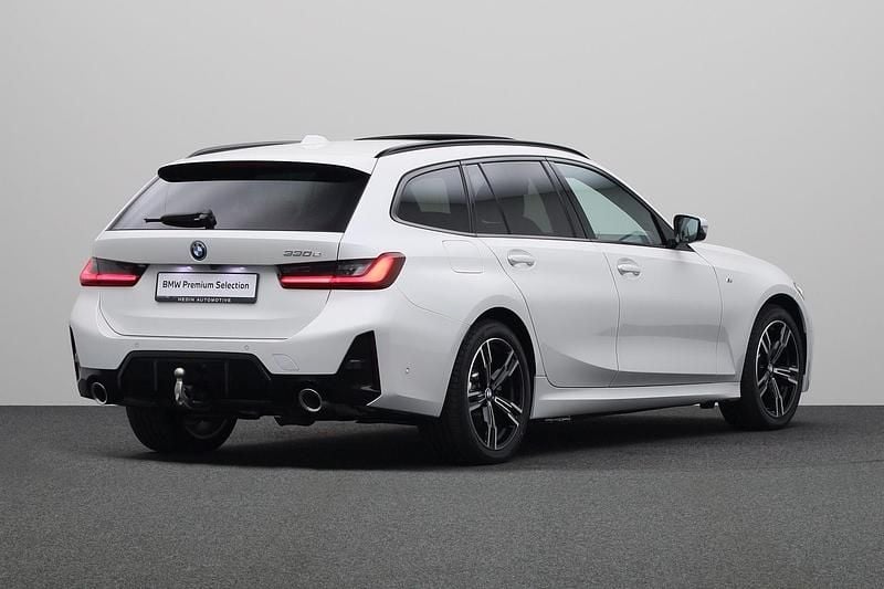 Occasion BMW 330e M Sport 184 PK (135 kW) 2025 Wit Stationwagen