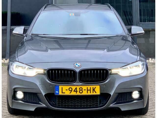 Grijs Gebruikt 2016 BMW 320 M Performance Stationwagen | € 16.950 (Duur) - Afbeelding 1/4