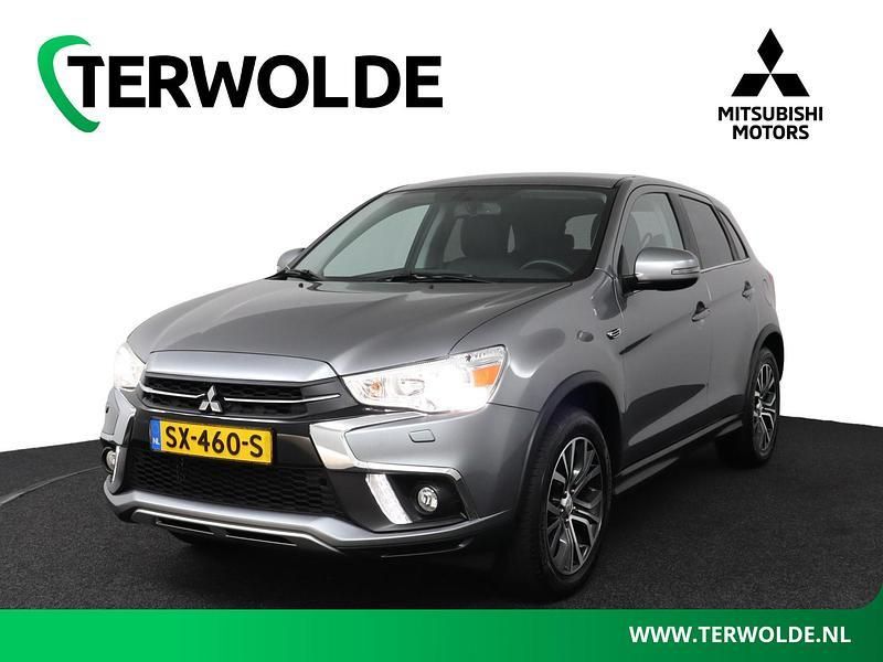 Grijs Gebruikt 2018 Mitsubishi ASX SUV | € 17.845 (Iets duurder) - Afbeelding 1/4