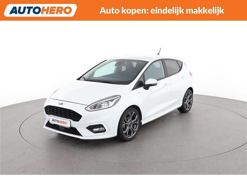 Wit Occasion 2019 Ford Fiesta ST-Line Hatchback | € 12.049 (Eerlijke prijs) - Afbeelding 1/4