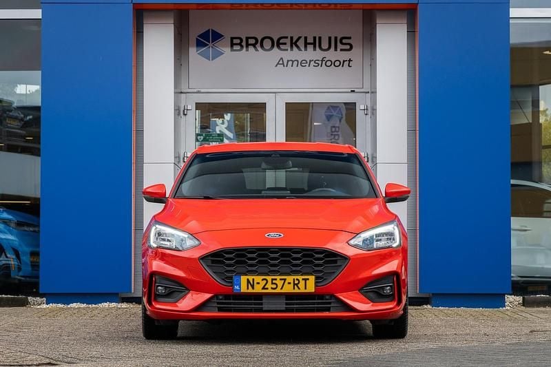 Occasion Ford Focus ST-Line 2020 Rood Hatchback