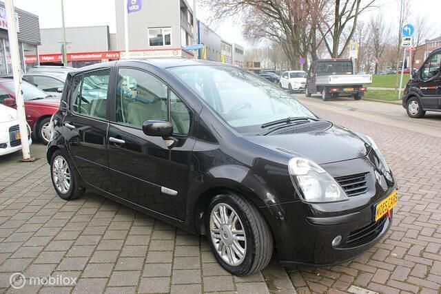 Occasion Renault Modus Initiale 112 PK (82 kW) 2007 Zwart MPV