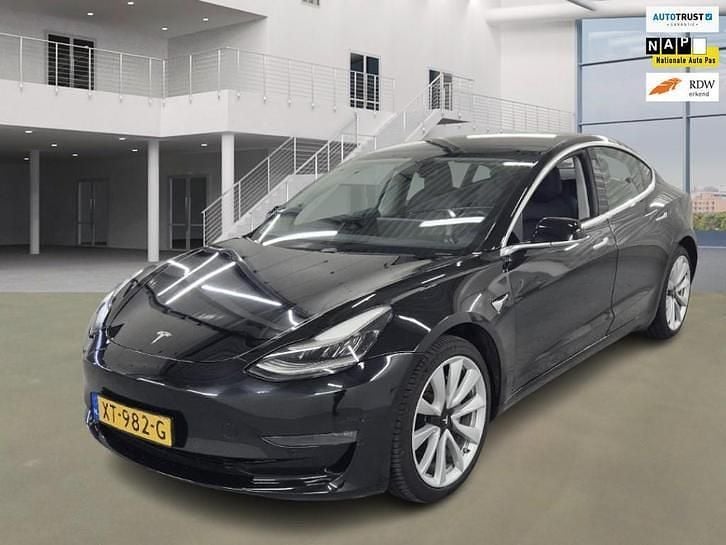 Zwart Occasion 2019 Tesla Model 3 Long Range AWD Sedan | € 17.985 (Goede deal) - Afbeelding 1/4
