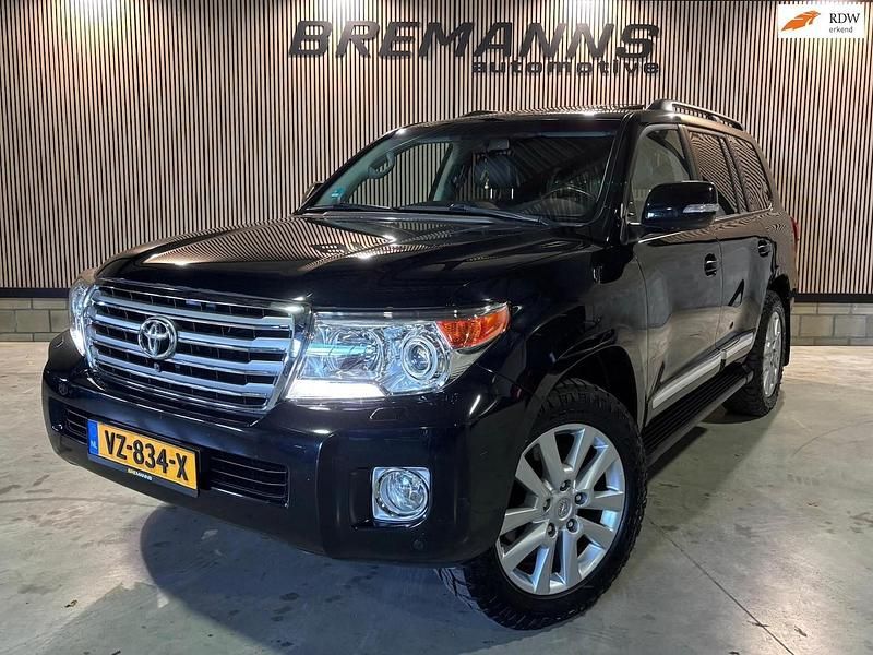 Zwart Gebruikt 2016 Toyota Land Cruiser V8 Executive SUV | € 39.950 (Super prijs) - Afbeelding 1/4