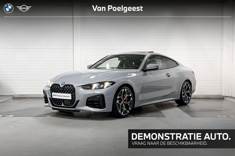 Brooklyngrau (licht grijs) Gebruikt 2024 BMW 420 M Sport Coupé | € 63.900 (Duur) - Afbeelding 1/4