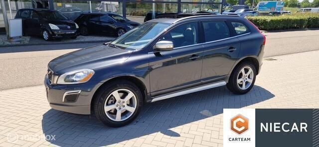 Grijs Gebruikt 2012 Volvo XC60 R-Design SUV | € 14.995 (Eerlijke prijs) - Afbeelding 1/4