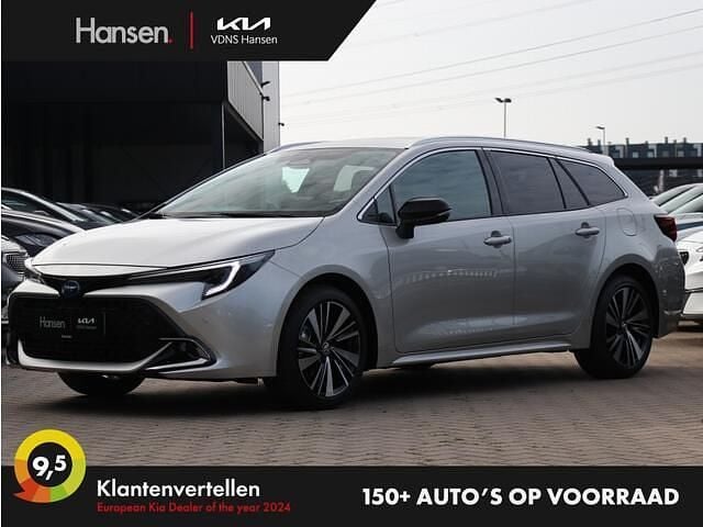 Grijs Nieuw 2025 Toyota Corolla Hybrid Stationwagen | € 34.945 (Super prijs) - Afbeelding 1/4