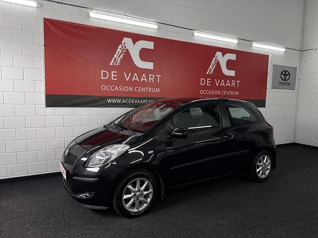 Zwart Gebruikt 2006 Toyota Yaris Sol Hatchback | € 2.750 (Goede deal) - Afbeelding 1/4
