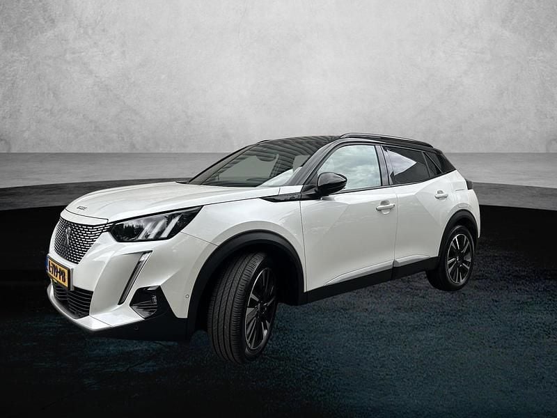 Wit Gebruikt 2021 Peugeot e-2008 GT SUV | € 18.920 (Iets duurder) - Afbeelding 1/1
