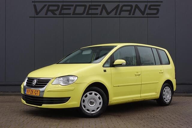 Geel Gebruikt 2008 VW Touran Comfortline MPV | € 2.950 (Goede deal) - Afbeelding 1/4