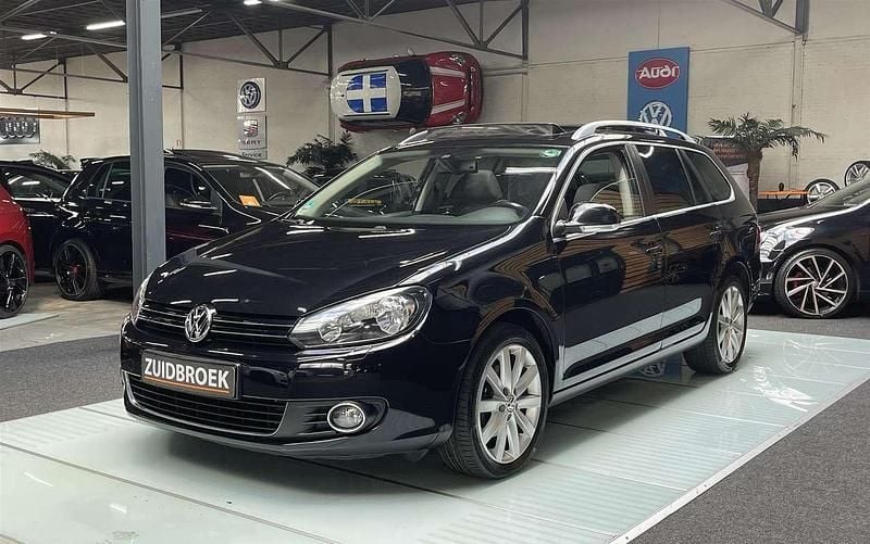 Zwart Gebruikt 2012 VW Golf VII Highline Hatchback | € 9.999 (Goede deal) - Afbeelding 1/4