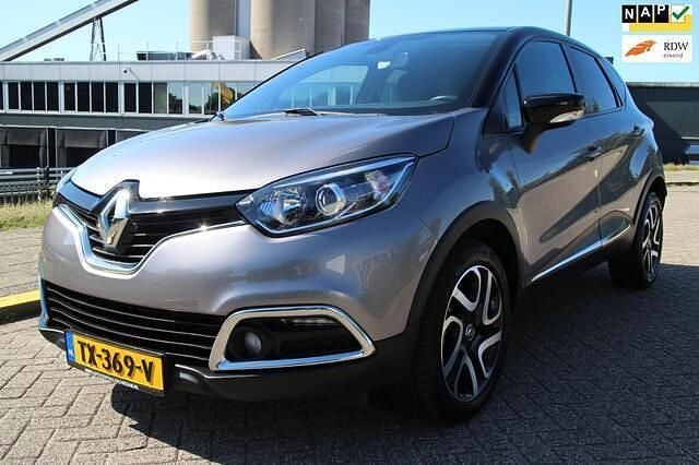 Grijs Gebruikt 2017 Renault Captur Dynamique SUV | € 12.995 (Goede deal) - Afbeelding 1/4