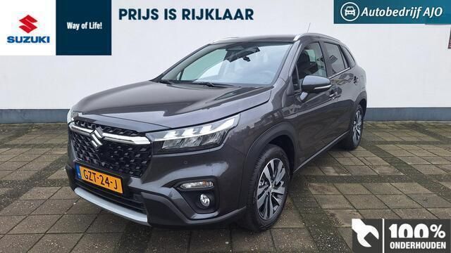 Grijs Gebruikt 2025 Suzuki SX4 S-Cross Style SUV | € 30.950 (Iets duurder) - Afbeelding 1/4