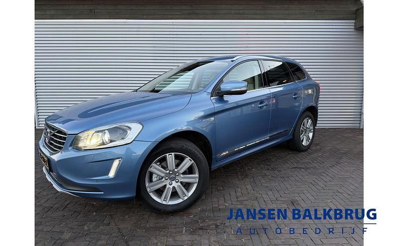 Blauw Occasion 2015 Volvo XC60 Ocean Race SUV | € 12.985 (Iets duurder) - Afbeelding 1/4