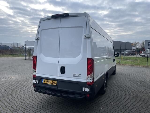 Occasion Iveco Daily 157 PK (115 kW) 2022 Wit Van