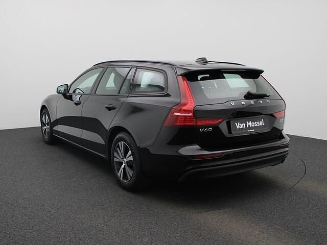 Zwart Gebruikt 2020 Volvo V60 Momentum Stationwagen | € 25.940 (Eerlijke prijs) - Afbeelding 1/4