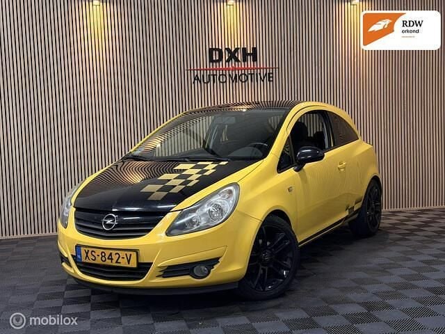 Geel Occasion 2010 Opel Corsa Color Edition Hatchback | € 2.240 (Goede deal) - Afbeelding 1/4