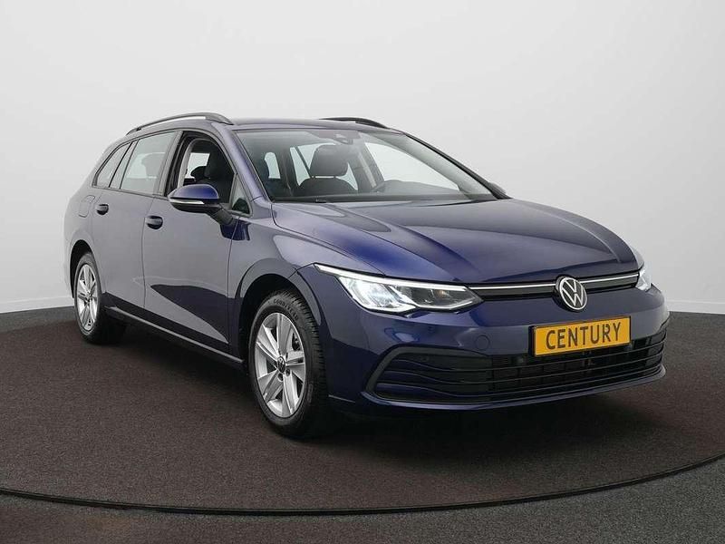 Occasion VW Golf VIII Life 150 PK (110 kW) 2023 Blauw Stationwagen