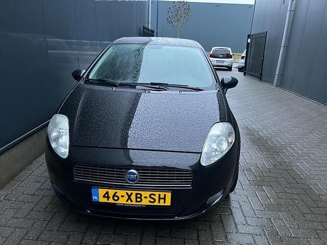 Occasion Fiat Grande Punto Sport 95 PK (69 kW) 2007 Zwart Hatchback