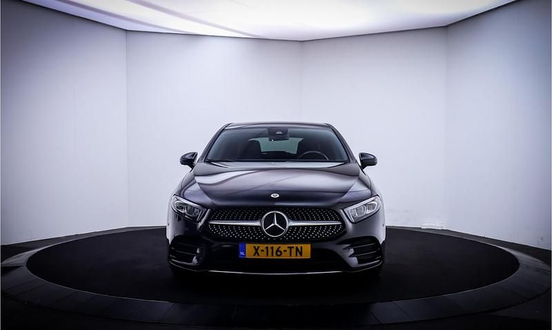 Occasion Mercedes A220 AMG line 2019 Zwart Hatchback