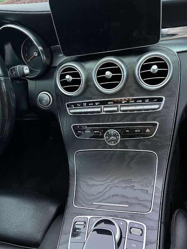 Zwart Occasion 2015 Mercedes C400 Prestige Sedan | € 22.999 (Eerlijke prijs) - Afbeelding 1/4