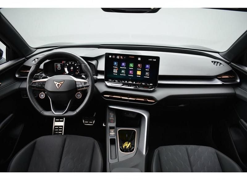 Occasion Cupra Terramar 150 PK (110 kW) 2025 Grijs SUV