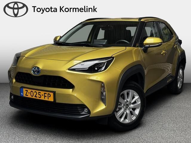 Geel Gebruikt 2023 Toyota Yaris Cross Active SUV | € 27.950 - Afbeelding 1/4
