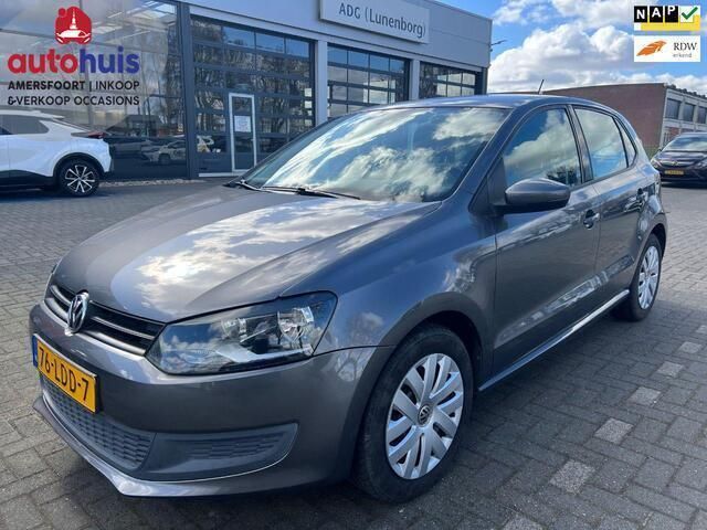 Grijs Gebruikt 2010 VW Polo Comfortline Hatchback | € 7.249 (Iets duurder) - Afbeelding 1/4