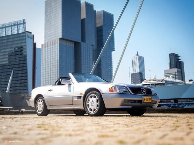 Grijs Gebruikt 1995 Mercedes 320 Cabriolet | € 26.500 - Afbeelding 1/4